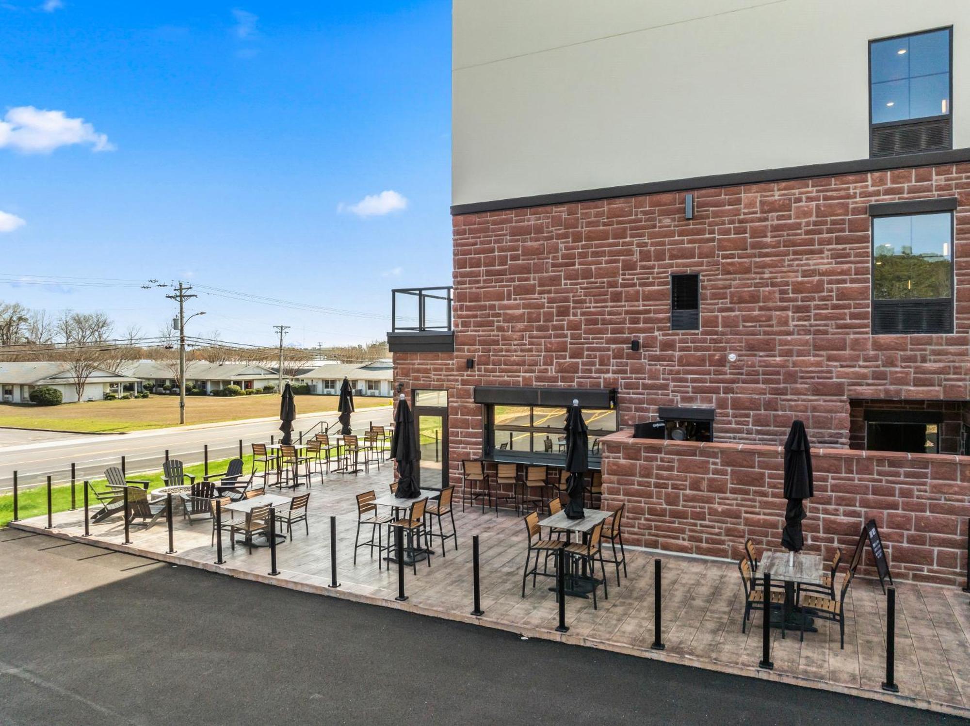 Cobblestone Hotel & Suites - Cullman Extérieur photo