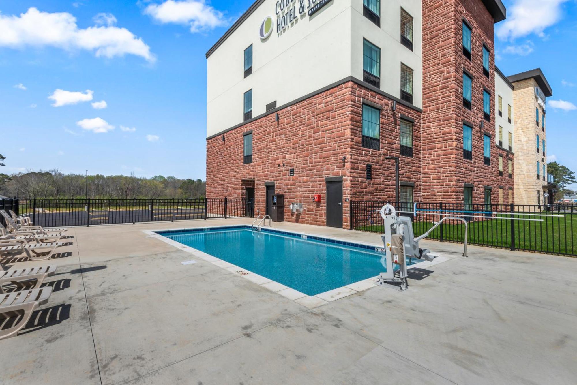 Cobblestone Hotel & Suites - Cullman Extérieur photo